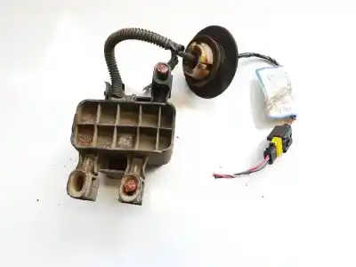 Second-hand car spare part fuse box unit for renault espace iv (jk0) 2.2 dci turbodiesel oem iam references 8200183057  