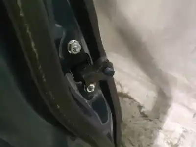 Second-hand car spare part hinge for toyota auris (_e15_) 2.0 d-4d (ade150_) oem iam references   