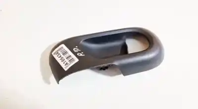 Peça sobressalente para automóvel em segunda mão plásticos por opel combo 1.7 16v cdti referências oem iam 13106252