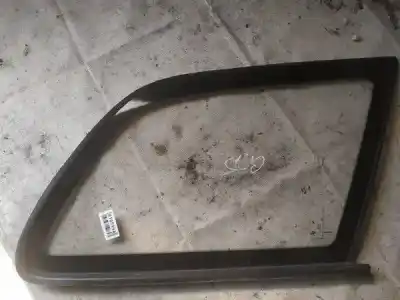 Peça sobressalente para automóvel em segunda mão Vidro Custódia Triangular Traseiro Direito por PEUGEOT 406 (8B) 1.9 TD Referências OEM IAM AS2  