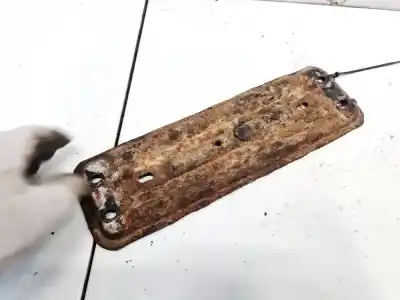 Second-hand car spare part engine support for bmw 3 touring (e46) 320 d oem iam references   