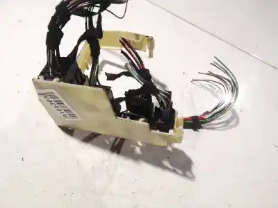 Peça sobressalente para automóvel em segunda mão caixa de fusíveis e relés por bmw 3 touring (e46) 320 d referências oem iam 