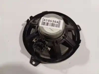 Pièce détachée automobile d'occasion Haut-parleur pour BMW 3 TOURING (E46) 320 D Références OEM IAM   