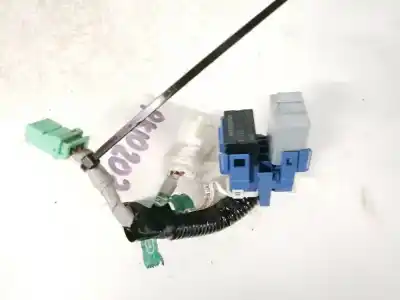 Second-hand car spare part fuse box unit for opel corsa a fastback (s83) 1.2 i (f08, m08, f68, m68) oem iam references    Second-hand car spare part fuse box unit for opel corsa a fastback (s83) 1.2 i (f08, m08, f68, m68) oem iam references