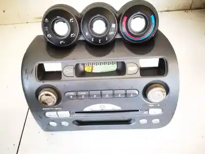 Recambio de automóvil de segunda mano de SISTEMA AUDIO, Unidad delantera de radio-CD-DVD-GPS para HONDA JAZZ, 2001.12 - 2005.04 1.3 IDSI 63KW 2002.03 - 2007.09 referencias OEM IAM 39175SAAG110M1  