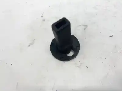 Pezzo di ricambio per auto di seconda mano plastica per bmw 1502-2002 (e10) 1802 riferimenti oem iam 759592201  