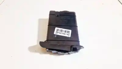Pezzo di ricambio per auto di seconda mano plastica per toyota auris (_e15_) 2.0 d-4d (ade150_) riferimenti oem iam 5562012121