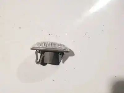 Pezzo di ricambio per auto di seconda mano lampada laterale sinistra per peugeot 206 fastback (2a/c) 1.6 16v riferimenti oem iam   