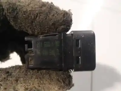 Автозапчастина б/у вимикач для peugeot 206 fastback (2a/c) 1.6 16v посилання на oem iam 2315651151  