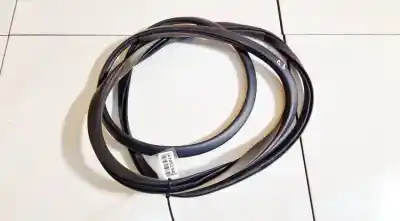 Peça sobressalente para automóvel em segunda mão junta vedante da porta por audi a2 (8z0) 1.4 tdi referências oem iam 