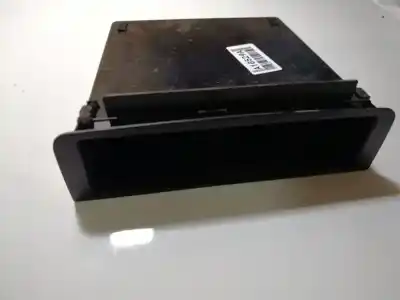 Peça sobressalente para automóvel em segunda mão porta luvas por audi a2 (8z0) 1.4 tdi referências oem iam 8z0863077  8z0863077