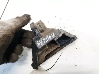 Second-hand car spare part engine support for bmw 3 (e30) m3 2.3 oem iam references 13219107  