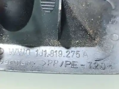Pezzo di ricambio per auto di seconda mano plastiche per volkswagen golf iv (1j1) 1.9 sdi riferimenti oem iam 1j1819275a  1j1 819 275 a