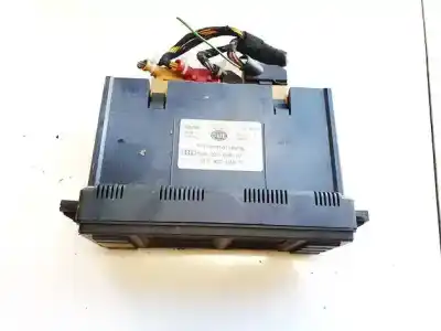 Second-hand car spare part climate control for audi a3 (8l1) 1.9 tdi oem iam references 8l0820043m  5hb007608-10