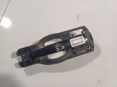 Peça sobressalente para automóvel em segunda mão puxador exterior traseiro direito por audi a2 (8z0) 1.4 tdi referências oem iam 