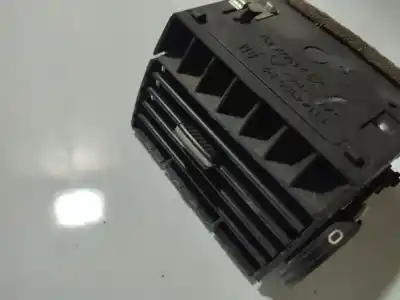 Peça sobressalente para automóvel em segunda mão grelha / difusor de ar por opel zafira / zafira family b (a05) 1.9 cdti (m75) referências oem iam 13144399r2  13144399 r2, 213680437