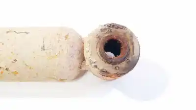 Автозапчасти б/у правый задний амортизатор за nissan bluebird hatchback (t72, t12) 1.6 ссылки oem iam   