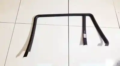 Peça sobressalente para automóvel em segunda mão plásticos por bmw 3 touring (e46) 320 d referências oem iam 51358262718