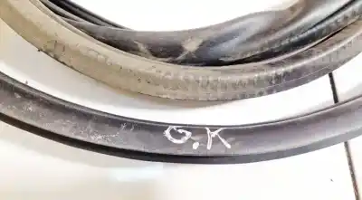 Автозапчасти б/у контур двери резиновый за opel corsa a fastback (s83) 1.2 i (f08, m08, f68, m68) ссылки oem iam   