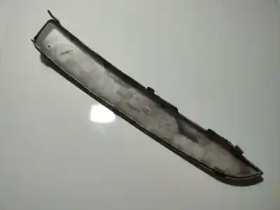 Pezzo di ricambio per auto di seconda mano modanatura anteriore per opel zafira / zafira family b (a05) 1.9 cdti (m75) riferimenti oem iam 13124972  13124972, 13992, 13124970, 1399, dn-32 576 9024, dn325769024
