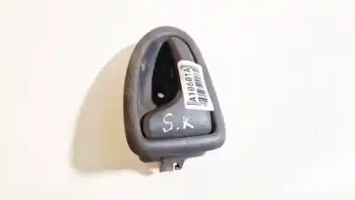 Pièce détachée automobile d'occasion poignée intérieure arrière gauche pour renault scénic i monospace (ja0/1_, fa0_) 1.9 dci (ja05, ja1f) références oem iam   