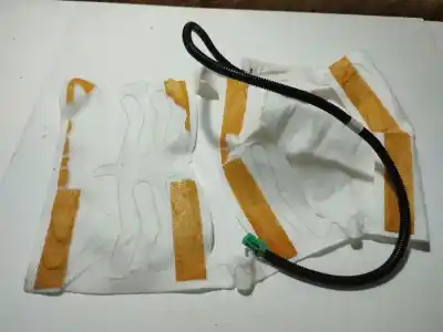 Piesă de schimb auto la mâna a doua piese diverse pentru opel corsa a fastback (s83) 1.2 i (f08, m08, f68, m68) referințe oem iam  Piesă de schimb auto la mâna a doua piese diverse pentru opel corsa a fastback (s83) 1.2 i (f08, m08, f68, m68) referințe oem iam