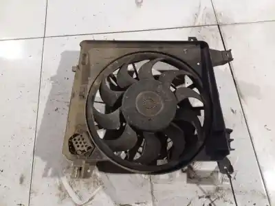 Pièce détachée automobile d'occasion ventilateur pour opel zafira / zafira family b (a05) 1.9 cdti (m75) références oem iam 3136613311  3 136613311
