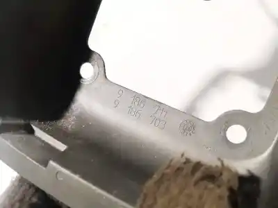 Pezzo di ricambio per auto di seconda mano plastica per opel combo 1.7 16v cdti riferimenti oem iam 9186711  9186703