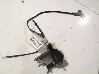 Peça sobressalente para automóvel em segunda mão motor tampa externa de combustível por toyota avensis (_t25_) 2.2 d-cat (adt251_) referências oem iam 7703005011