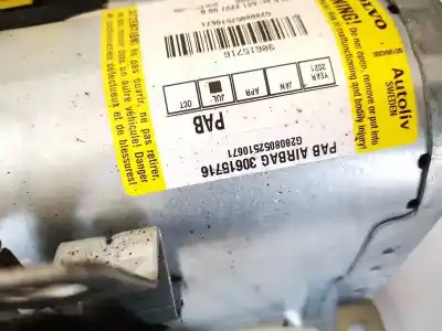 Peça sobressalente para automóvel em segunda mão airbag dianteiro direito por volvo v50 (545) 2.0 d referências oem iam 30615716  