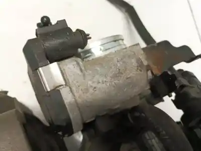 Автозапчасти б/у бабочка коробка за audi a6 c6 (4f2) 2.4 ссылки oem iam 078133062c  