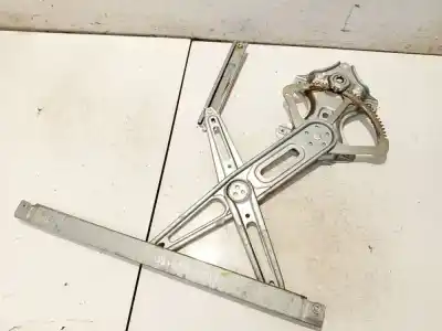 Peça sobressalente para automóvel em segunda mão elevador de vidros dianteiro direito por skoda octavia ii combi (1z5) 1.6 tdi 4x4 referências oem iam 