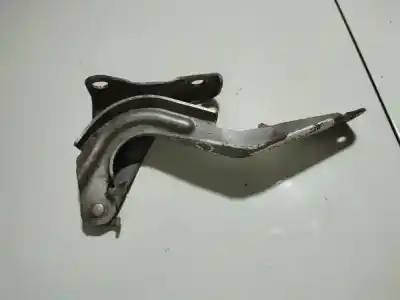 Second-hand car spare part bonnet hinge for opel corsa a fastback (s83) 1.2 i (f08, m08, f68, m68) oem iam references  Second-hand car spare part bonnet hinge for opel corsa a fastback (s83) 1.2 i (f08, m08, f68, m68) oem iam references