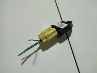 Peça sobressalente para automóvel em segunda mão sensor por toyota avensis (_t25_) 2.2 d-cat (adt251_) referências oem iam 8983102020