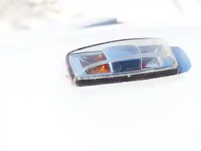 Peça sobressalente para automóvel em segunda mão farolim do lado esquerdo por bmw 3 (e30) m3 2.3 referências oem iam   