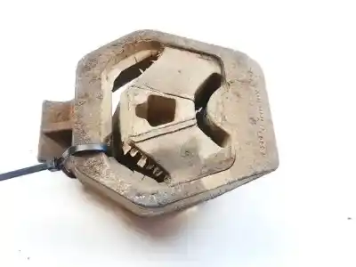 Second-hand car spare part engine support for audi a6 avant (c4) 2.5 tdi oem iam references   