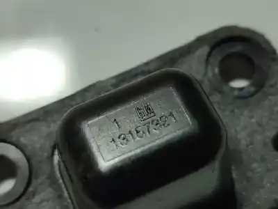 Pezzo di ricambio per auto di seconda mano plastica per opel combo 1.7 16v cdti riferimenti oem iam 13157321  13157321