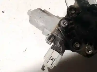 Автозапчастина б/у двигатель заднього правого скла для opel corsa a fastback (s83) 1.2 i (f08, m08, f68, m68) посилання на oem iam 601100   Автозапчастина б/у двигатель заднього правого скла для opel corsa a fastback (s83) 1.2 i (f08, m08, f68, m68) посилання на oem iam 601100