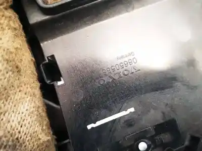 Pezzo di ricambio per auto di seconda mano plastica per volvo v50 (545) 2.0 d riferimenti oem iam 08650585  