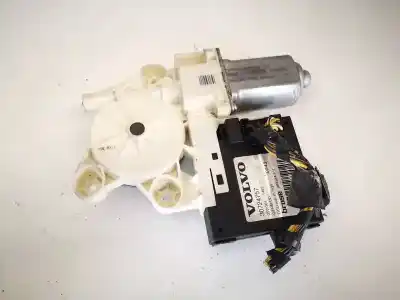Pièce détachée automobile d'occasion moteur lève vitre arrière droite pour volvo v50 (545) 2.0 d références oem iam 30724757