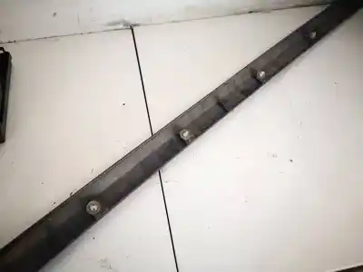 Pezzo di ricambio per auto di seconda mano plastica per volvo v50 (545) 2.0 d riferimenti oem iam 30661448  