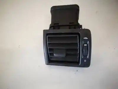 Pièce détachée automobile d'occasion grille d'aération pour volvo v50 (545) 2.0 d références oem iam 30715098