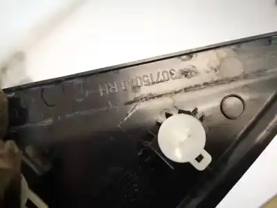 Pezzo di ricambio per auto di seconda mano plastica per volvo v50 (545) 2.0 d riferimenti oem iam 30715048  