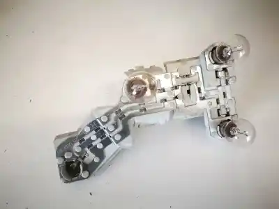 Second-hand car spare part Lampholder for VOLVO V50 (545) 2.0 D OEM IAM references 28128007  