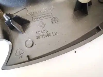 Pezzo di ricambio per auto di seconda mano plastica per volvo v50 (545) 2.0 d riferimenti oem iam 30715408  