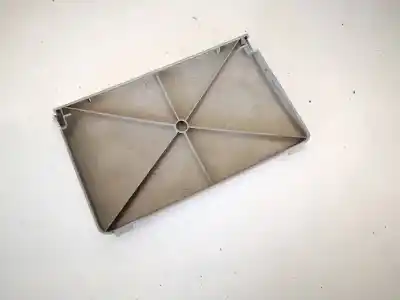 Pezzo di ricambio per auto di seconda mano plastica per volvo v50 (545) 2.0 d riferimenti oem iam 30639760  