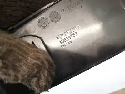 Pezzo di ricambio per auto di seconda mano plastica per volvo v50 (545) 2.0 d riferimenti oem iam 30639759  