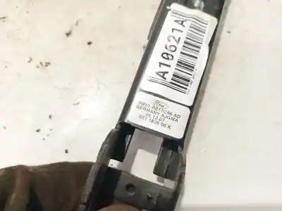 Peça sobressalente para automóvel em segunda mão chicote / encaixe cinto segurança dianteiro direito por ford c-max (cb3) 1.6 tdci cat referências oem iam 3m51r611c46ad  