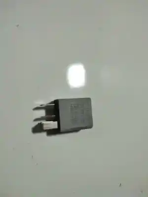 Pezzo di ricambio per auto di seconda mano relè per bmw 3 (e30) m3 2.3 riferimenti oem iam gm13100504