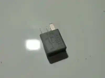 Pezzo di ricambio per auto di seconda mano relè per bmw 3 (e30) m3 2.3 riferimenti oem iam gm13100504  gm 13100504, 677.20, 67720